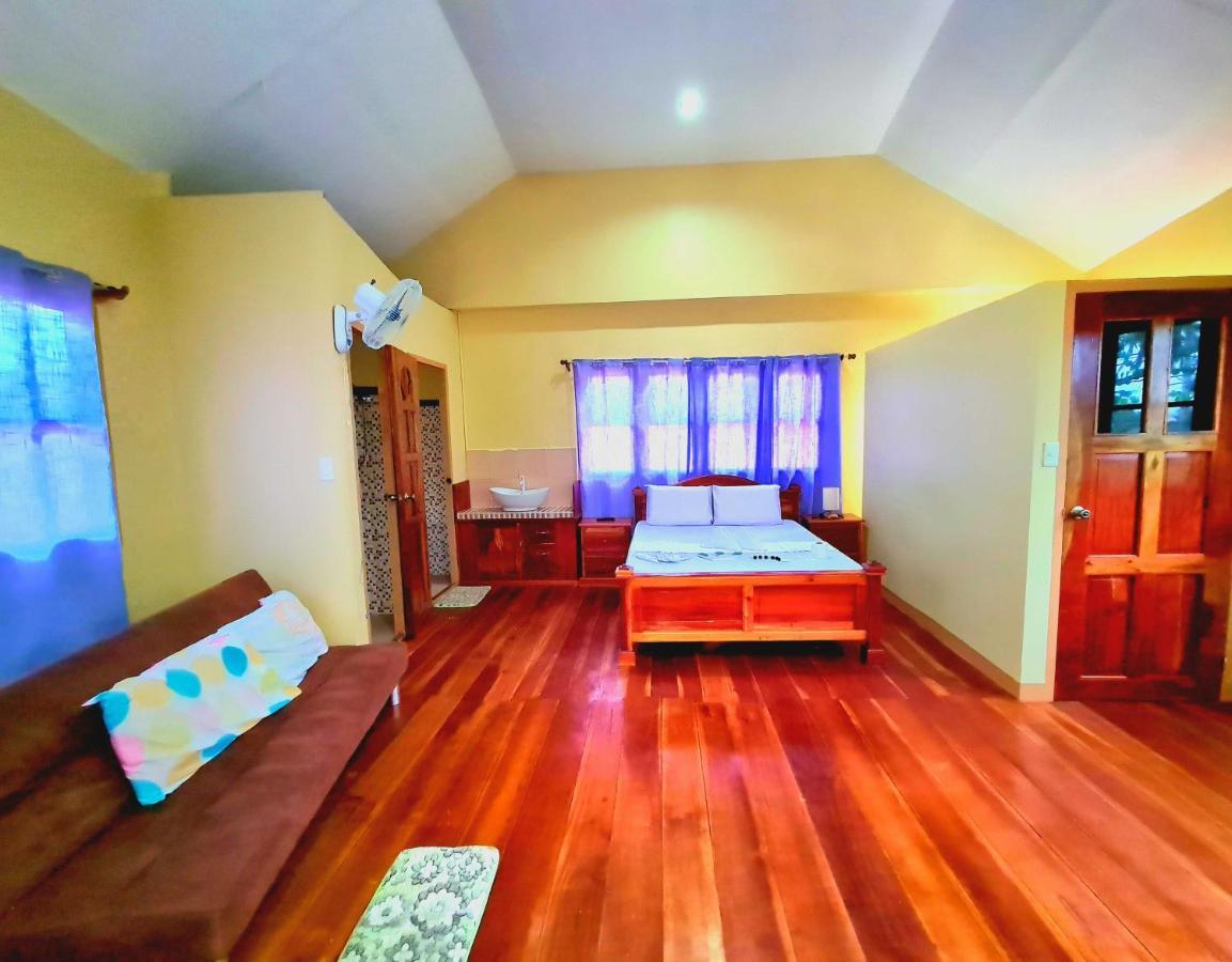 سيكويجور La-Familia Guest House المظهر الخارجي الصورة