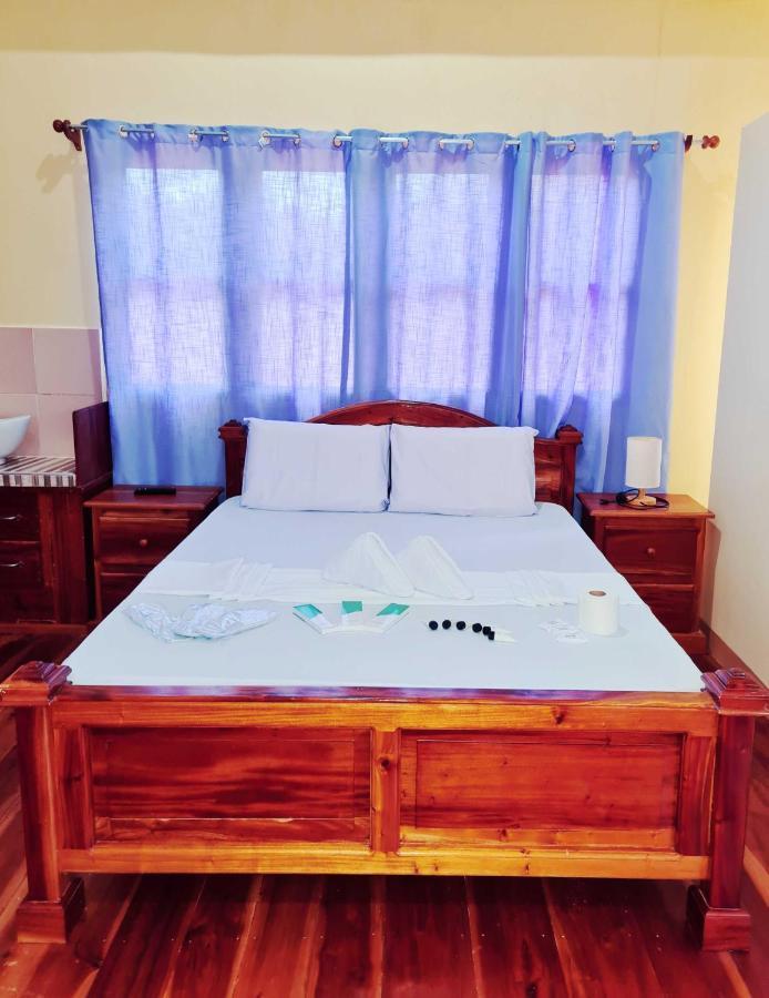 سيكويجور La-Familia Guest House المظهر الخارجي الصورة
